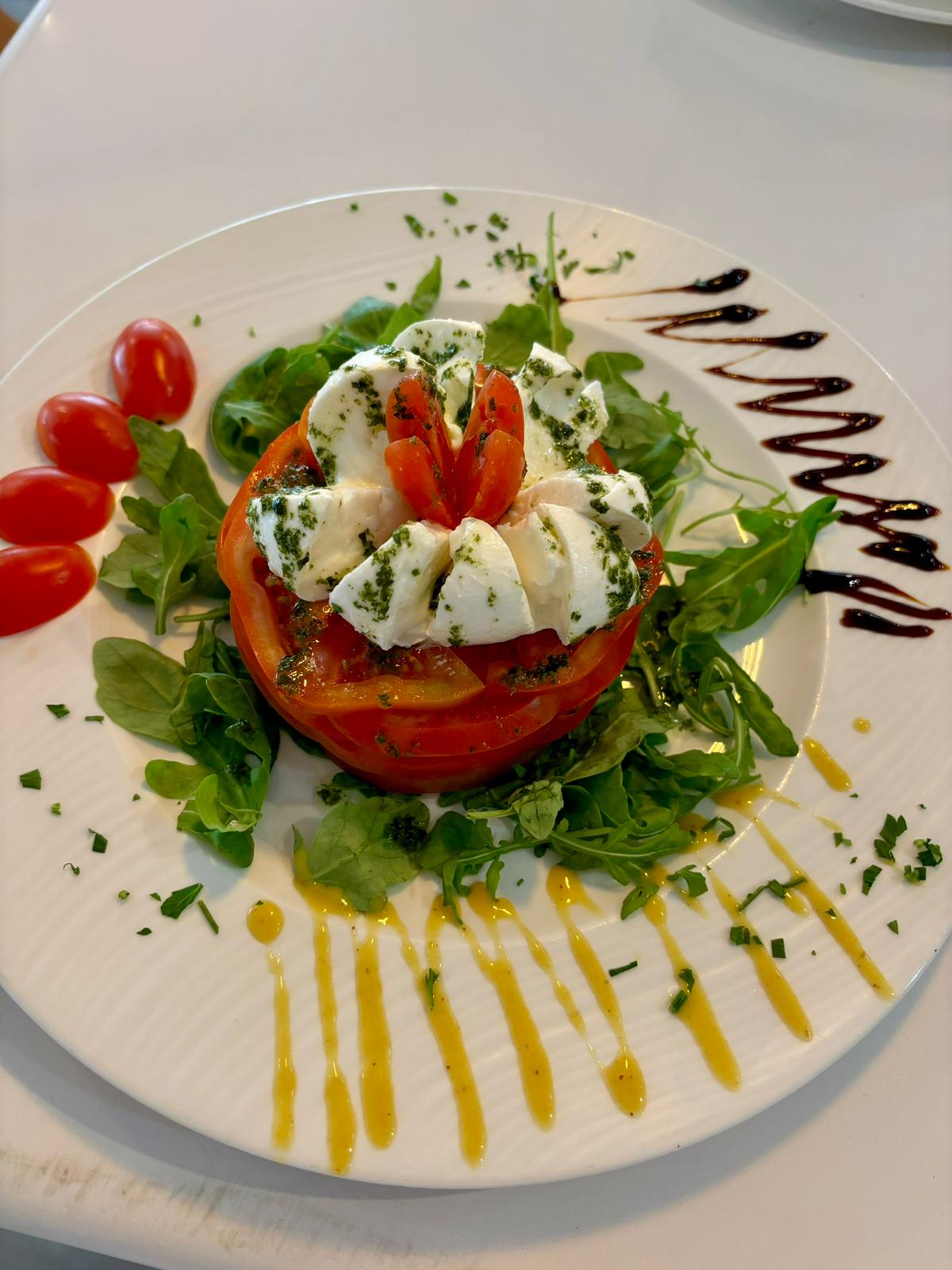 Tomate con burrata